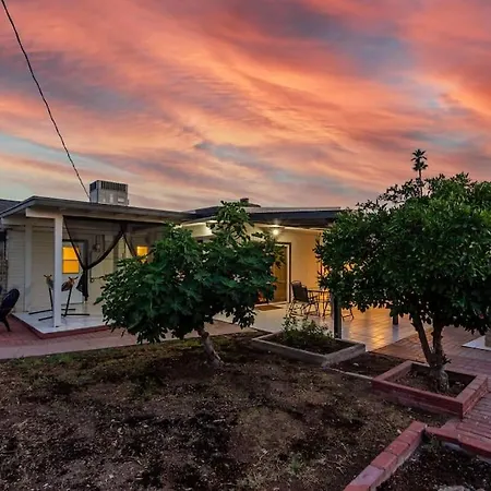 New Midtown Modern Studio With Backyard Phoenix Exterior photo