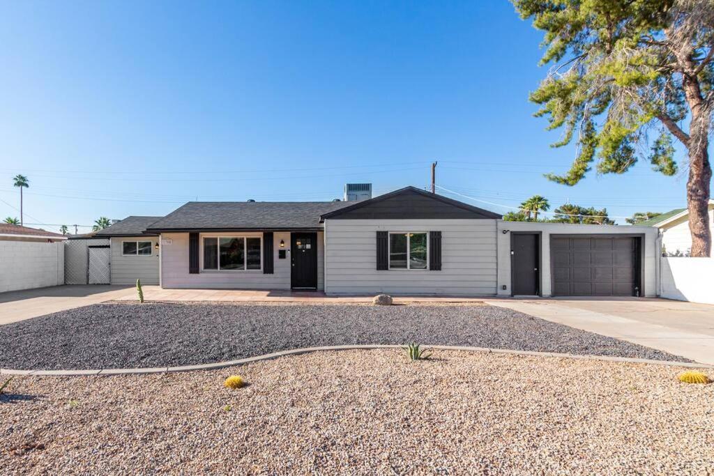 Appartement New Midtown Modern With Backyard *
