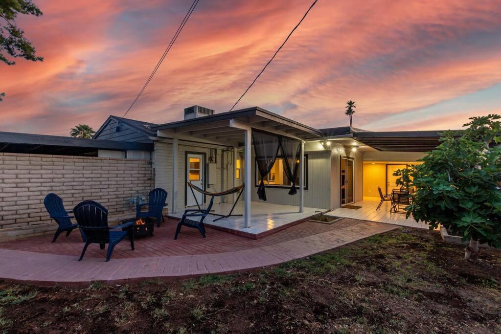 Appartement New Midtown Modern With Backyard Phoenix