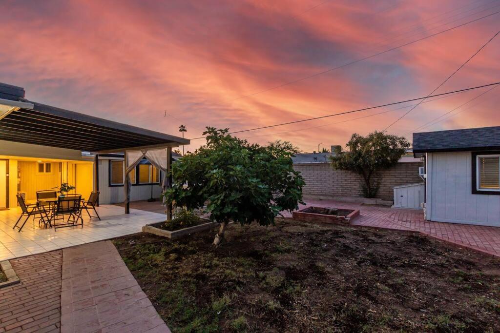 Appartement New Midtown Modern With Backyard *